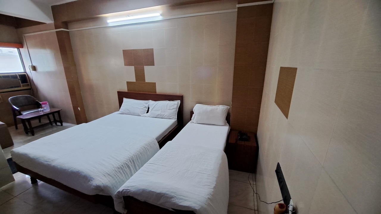 Photo of Bedroom in Trimbak