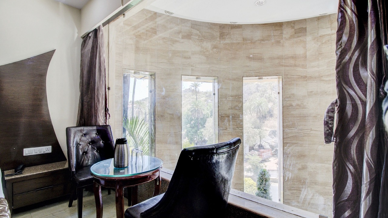 Photo of Bedroom in Mount Abu