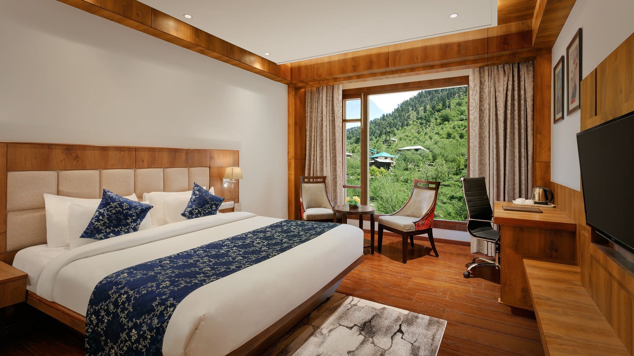 Photo of Bedroom in Jagatsukh