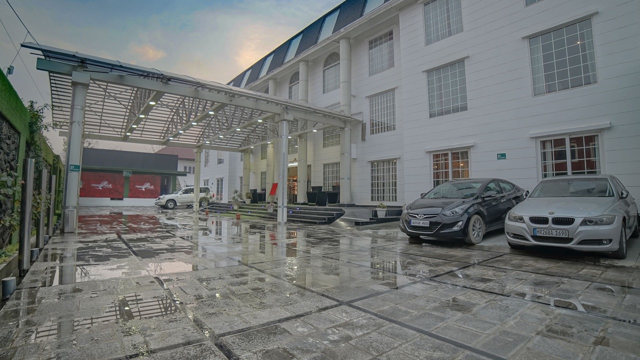 Photo of Outdoor in Rajbagh