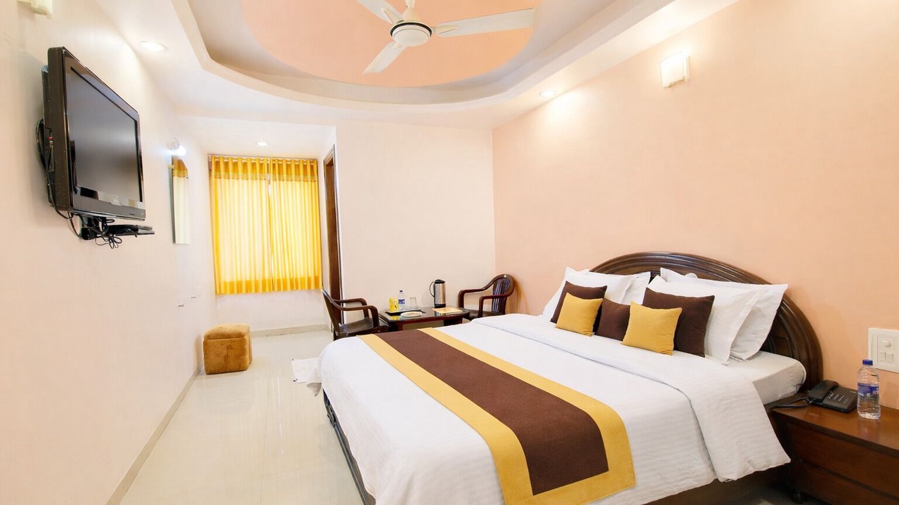 Photo of Bedroom in Mount Abu