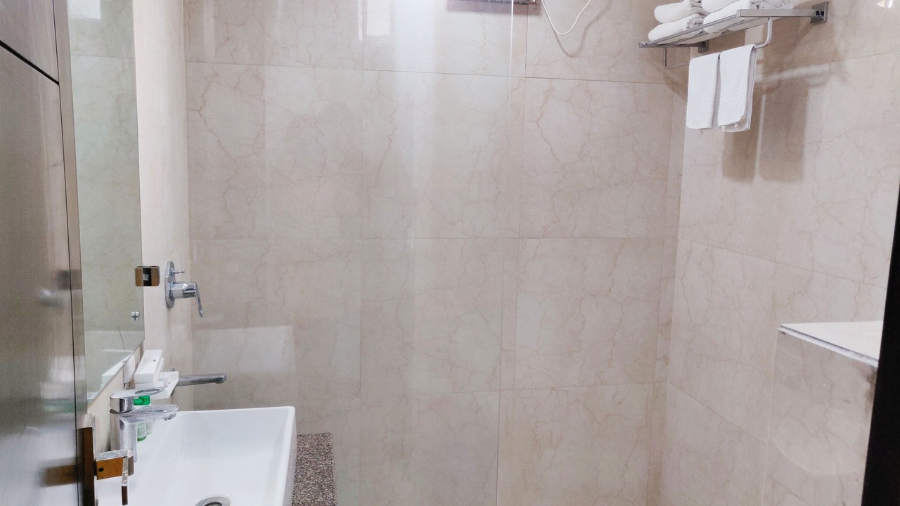 Photo of Bathroom in Bodh Gaya