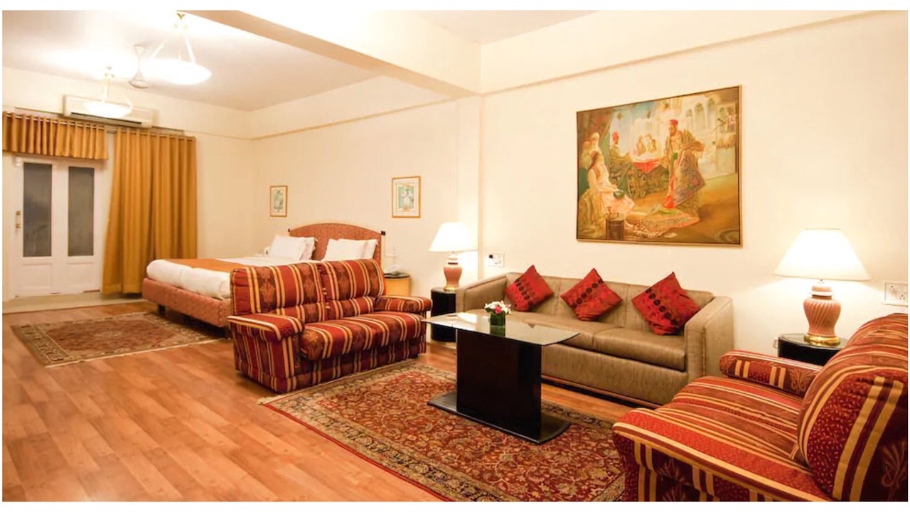 Photo of Livingroom in Churchgate