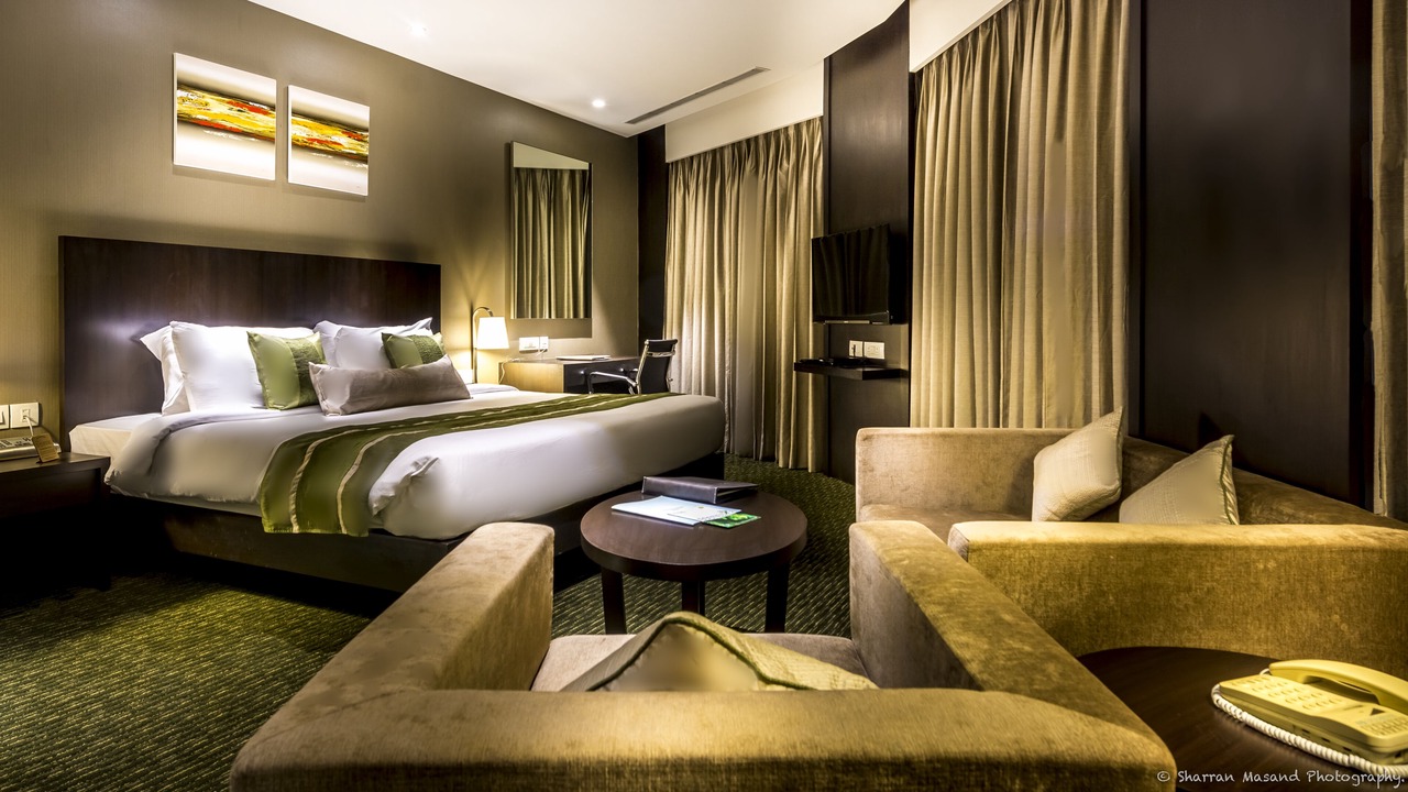 Photo of Bedroom in Hiranandani Gardens