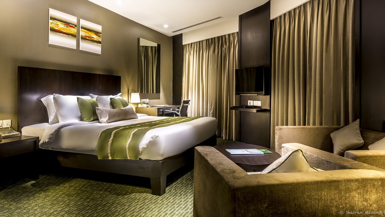 Photo of Bedroom in Hiranandani Gardens