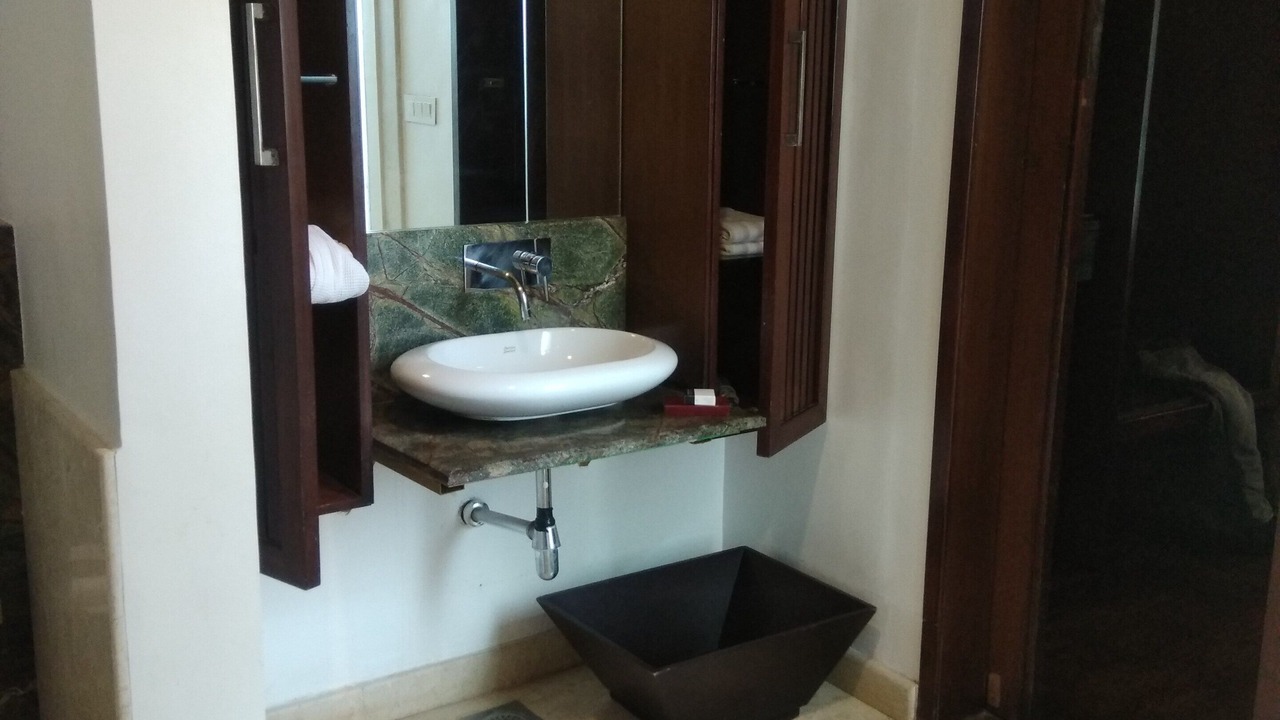 Photo of Bathroom in Kanakanahalli