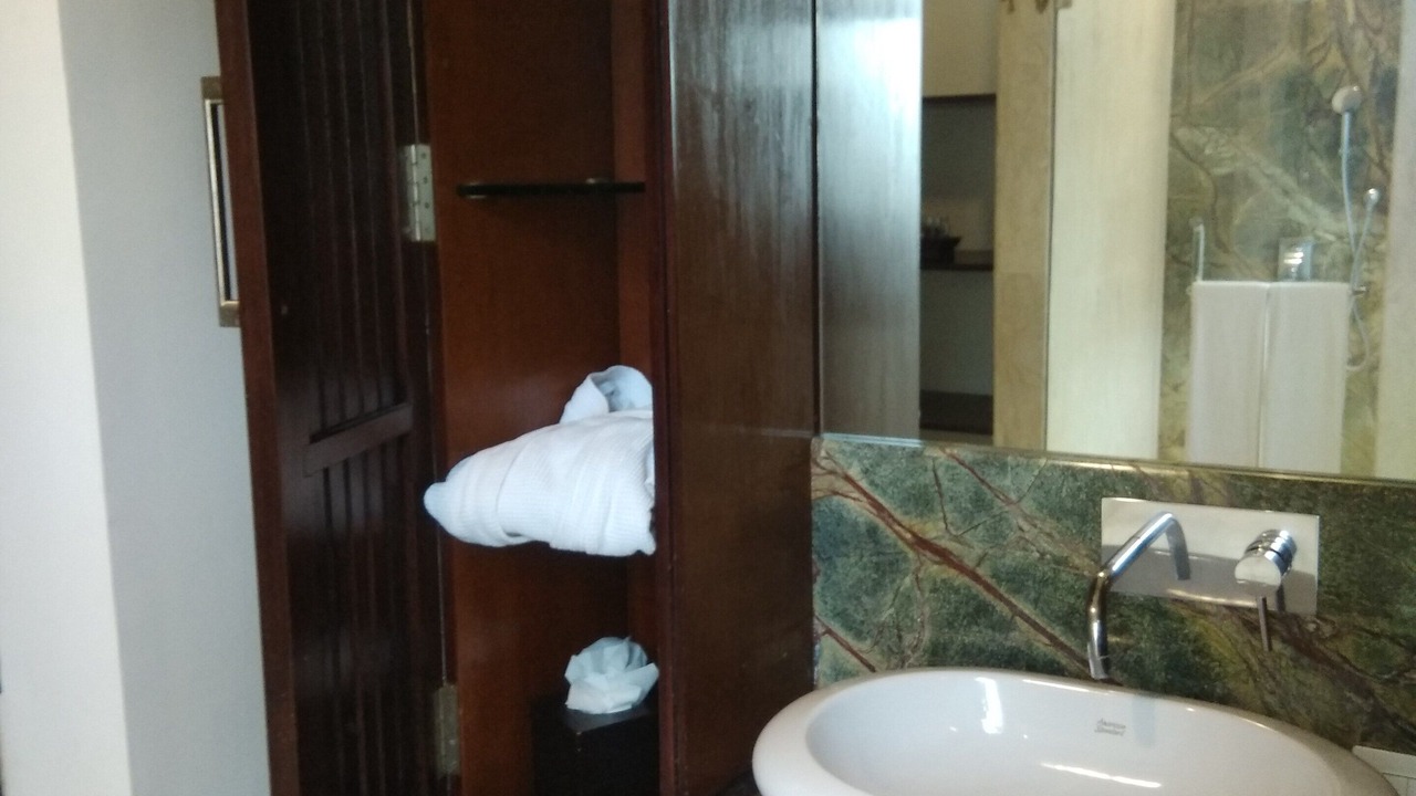 Photo of Bathroom in Kanakanahalli
