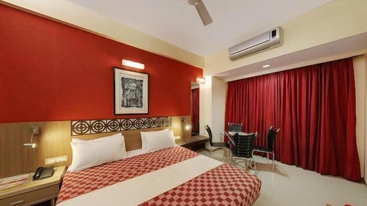 Photo of Bedroom in Khar