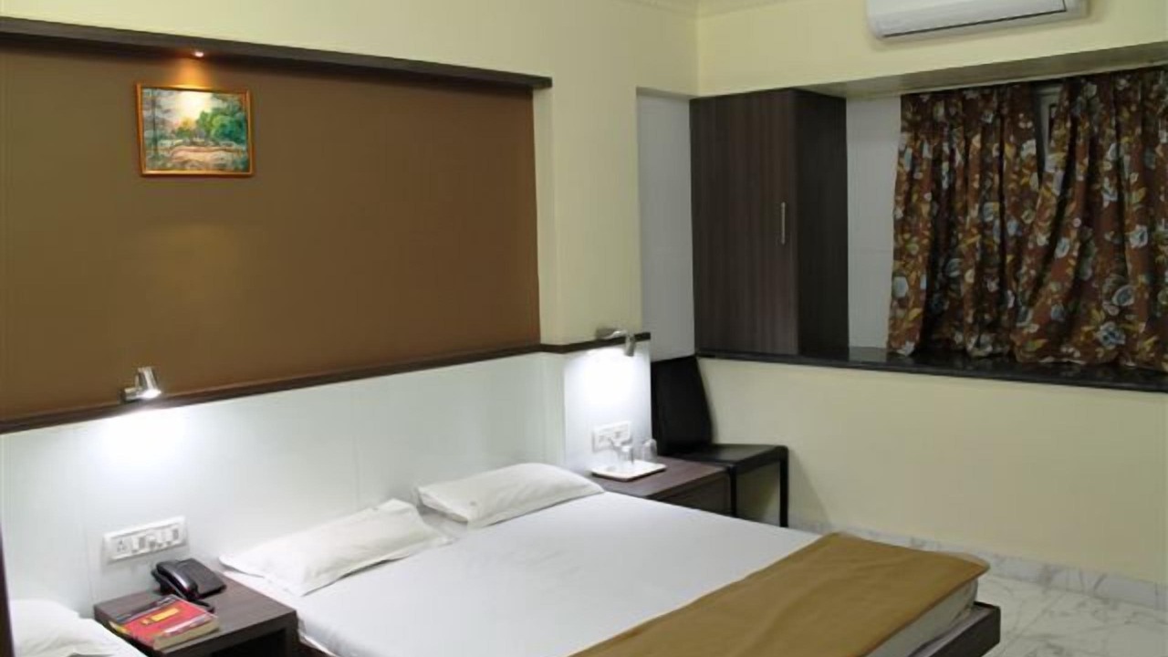 Photo of Bedroom in Khar