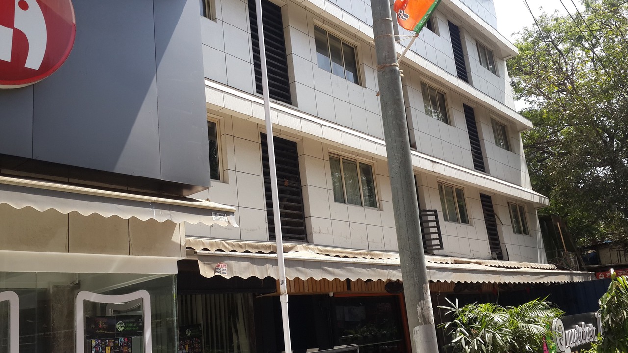 Photo of Others in Khar