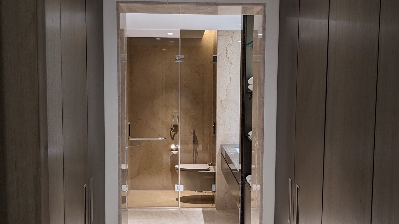 Photo of Bathroom in Palm Meadows