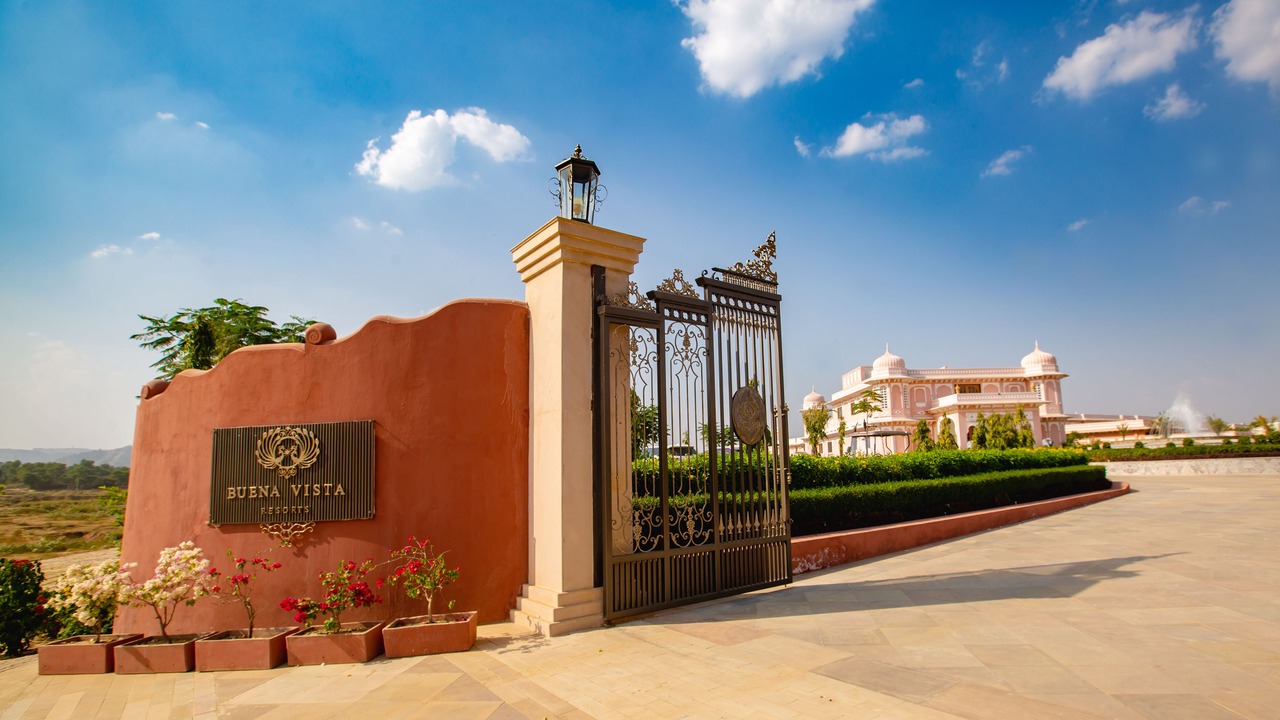 Photo of Outdoor in Amer