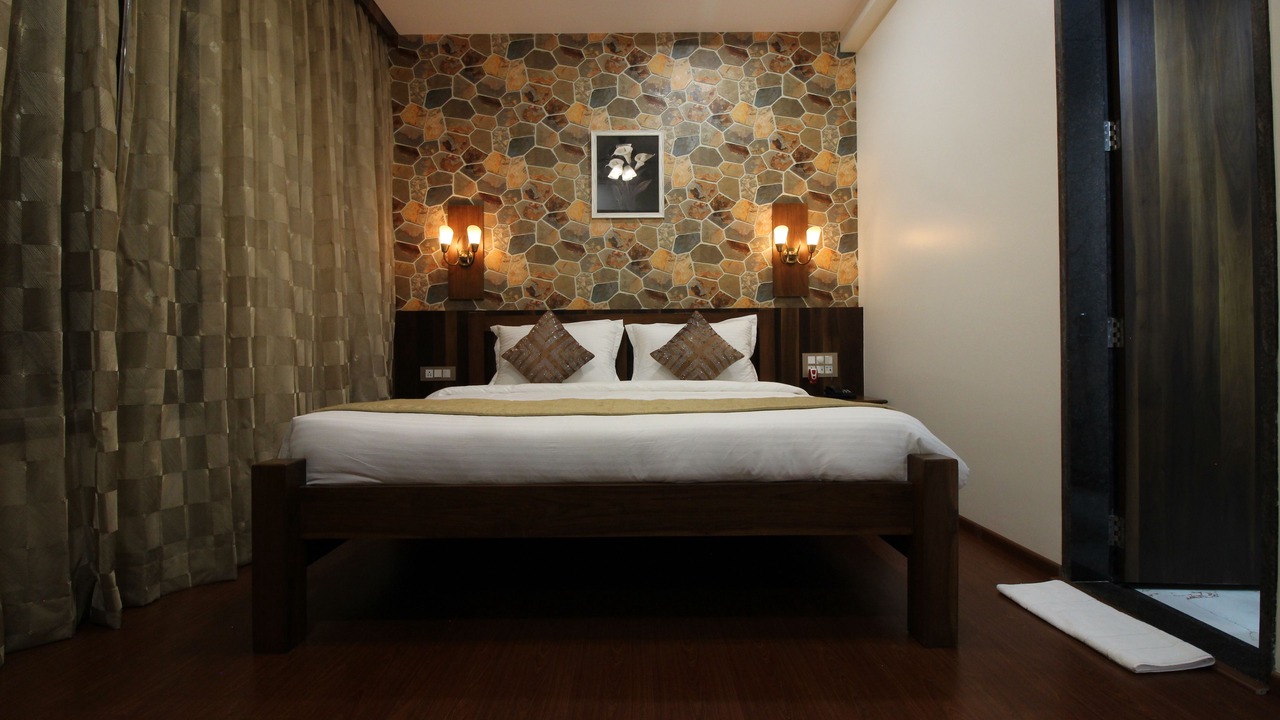 Photo of Bedroom in Loni Kalbhor