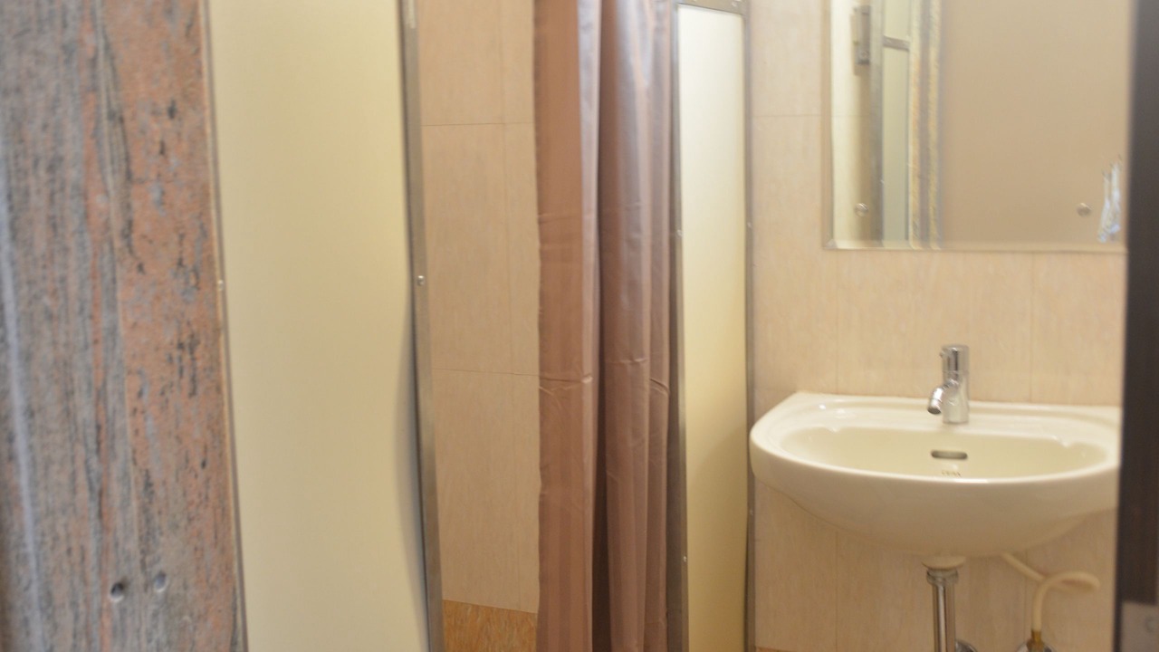 Photo of Bathroom in Calangute