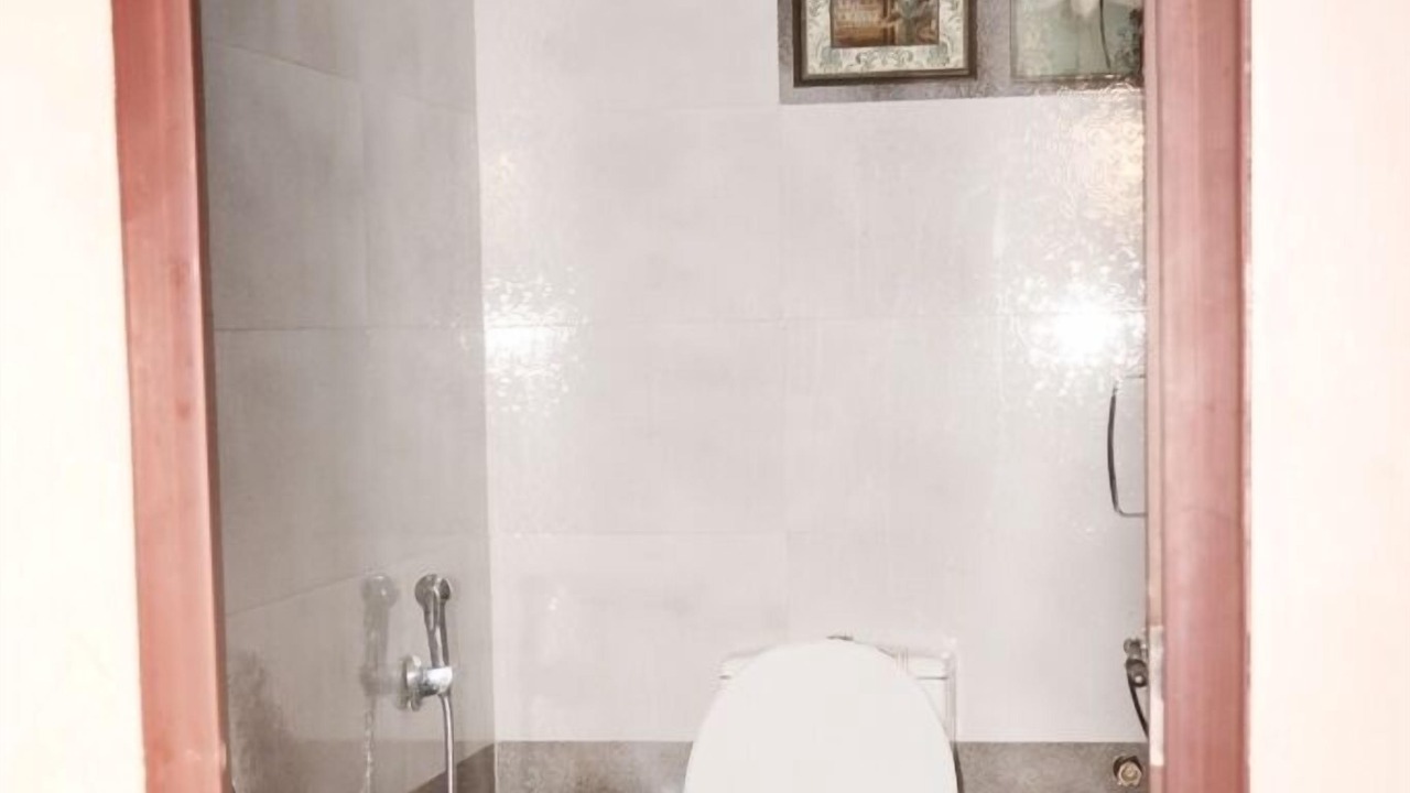 Photo of Bathroom in Central Pune