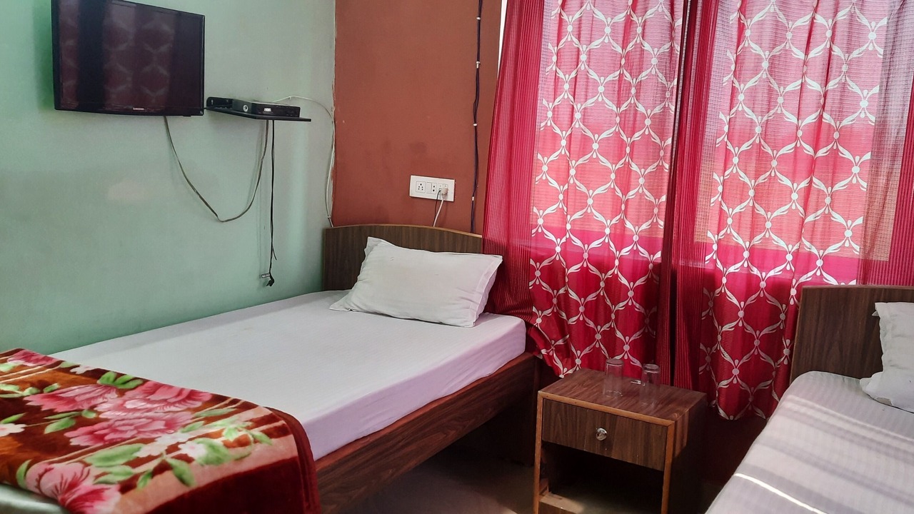 Photo of Bedroom in Bodh Gaya