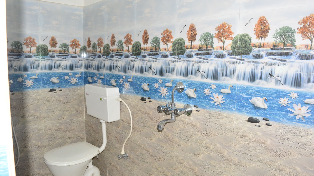 Photo of Bathroom in Bodh Gaya