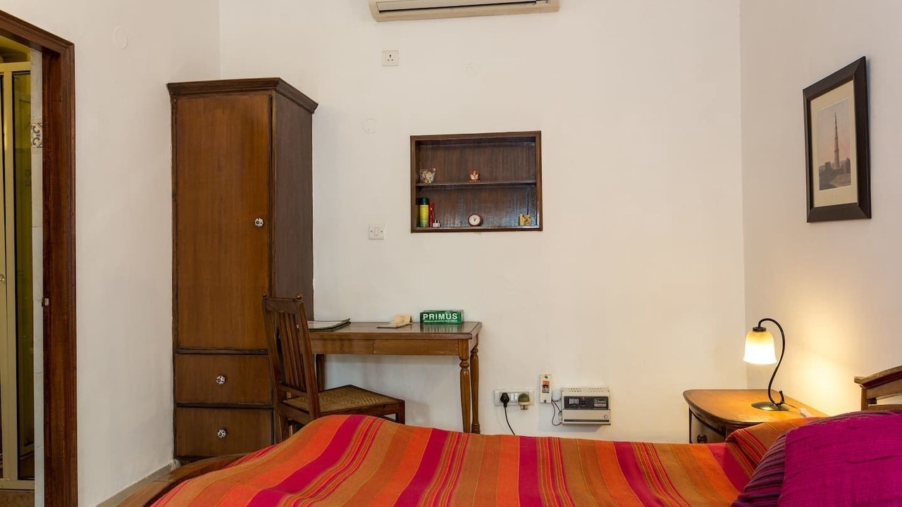 Photo of Bedroom in Nizamuddin East