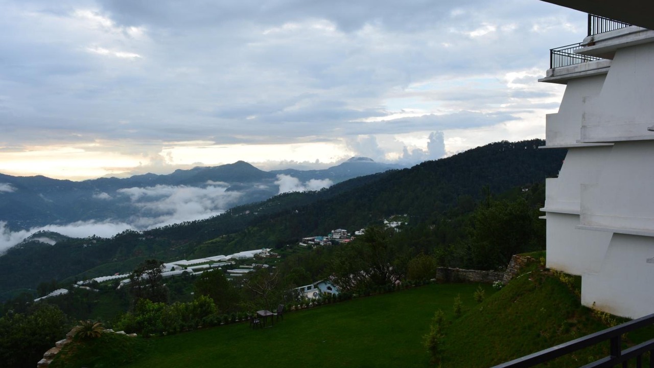 Photo of Patio Balcony in Chail