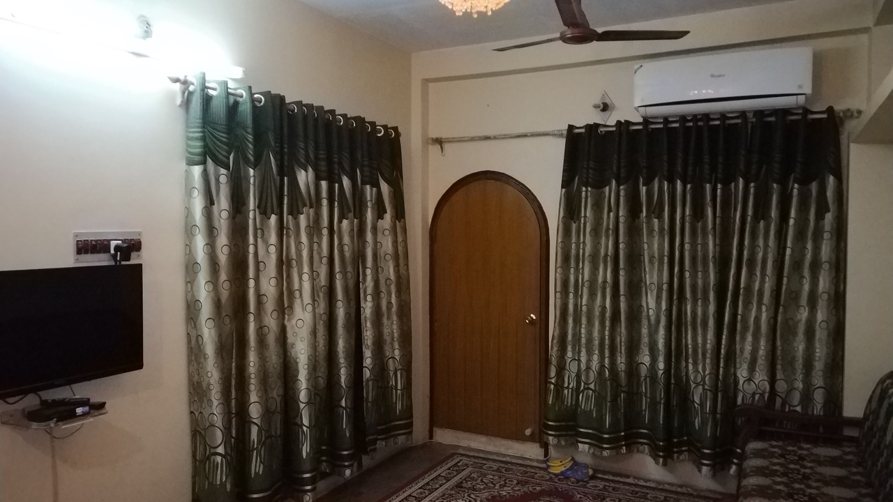 Photo of Bedroom in Jadavpur