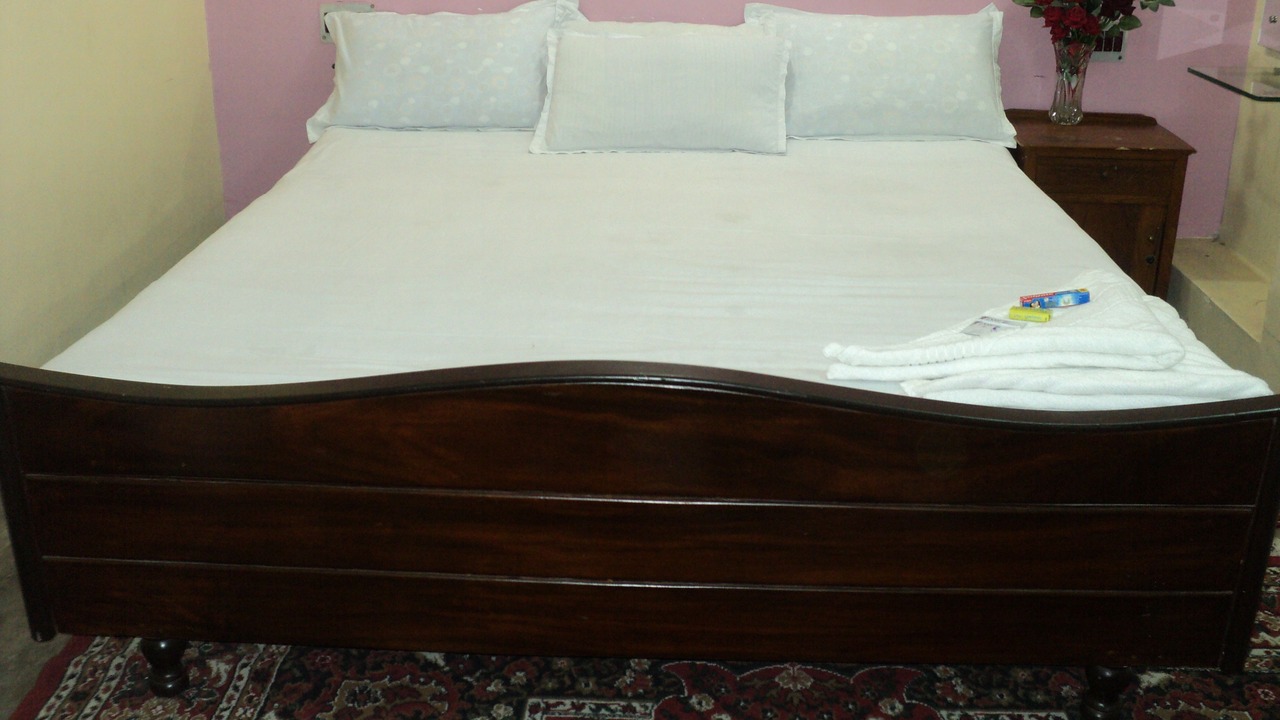 Photo of Bedroom in Jadavpur