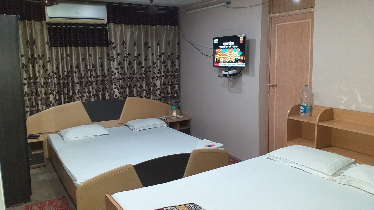 Photo of Bedroom in Jadavpur