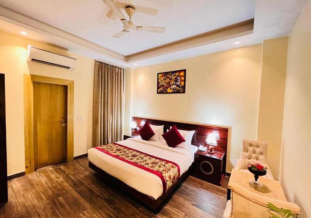 Photo of Bedroom in Mahipalpur