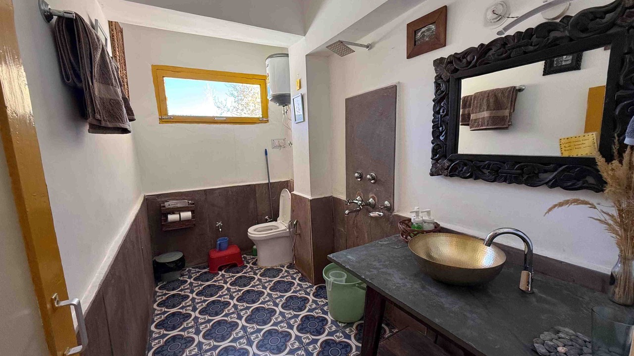 Photo of Bedroom in Kaza