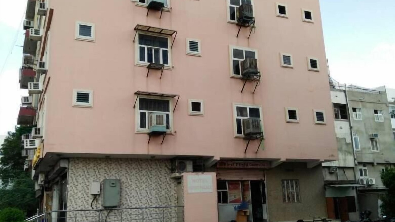 Photo of Outdoor in Lalkothi