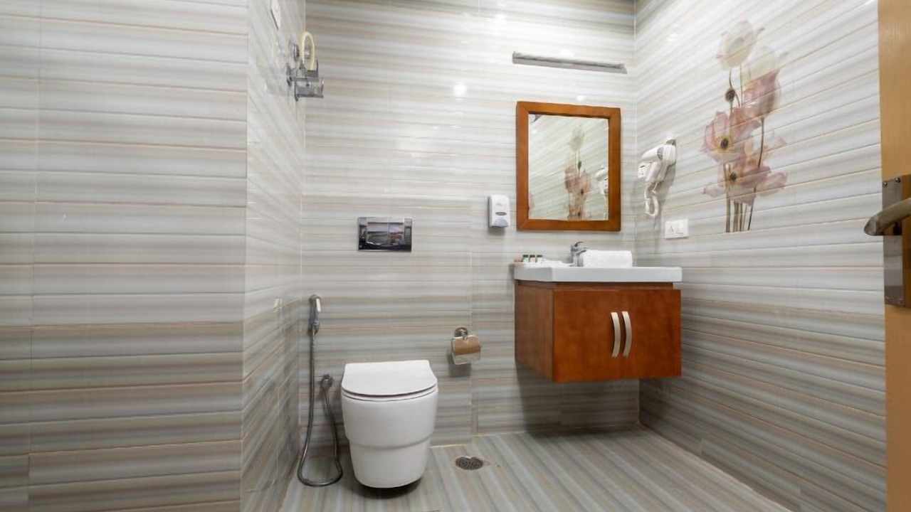 Photo of Bathroom in McLeod Ganj