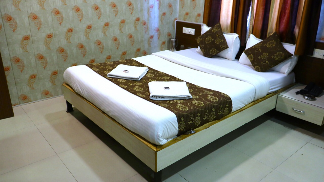 Photo of Bedroom in Trimbak