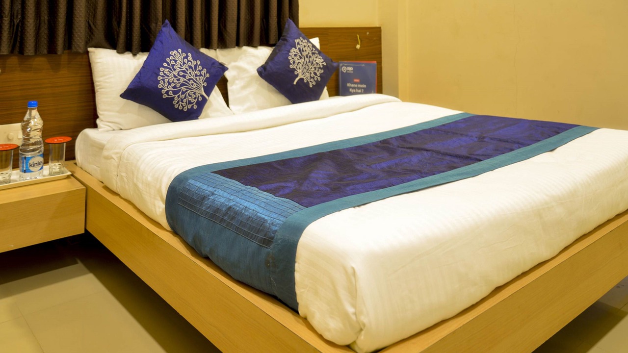 Photo of Bedroom in Trimbak