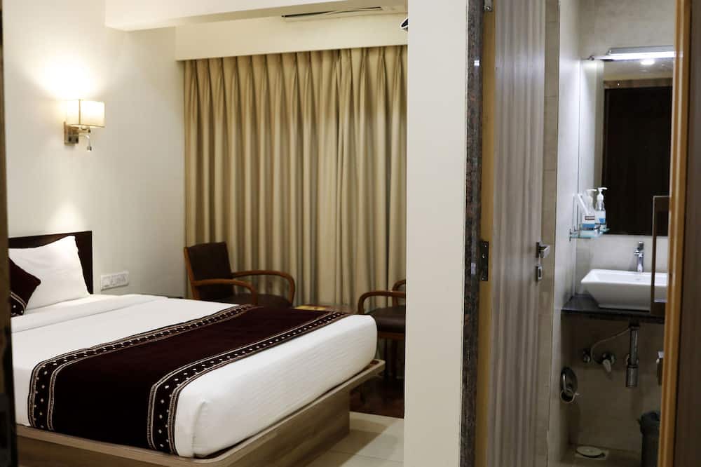 Photo of Bedroom in Mira Road East