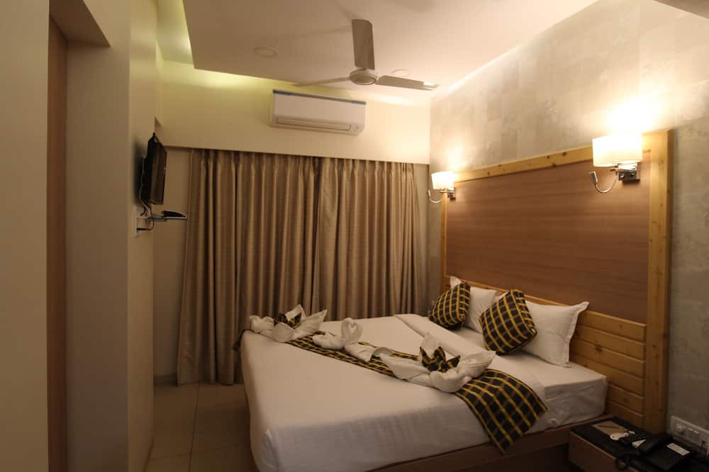 Photo of Bedroom in Mira Road East