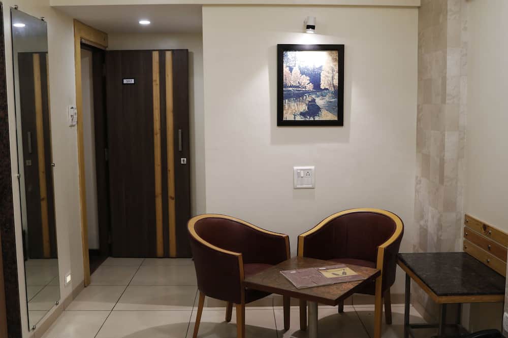 Photo of Livingroom in Mira Road East