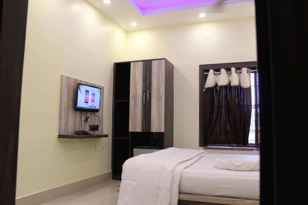 Photo of Bedroom in Tarapith