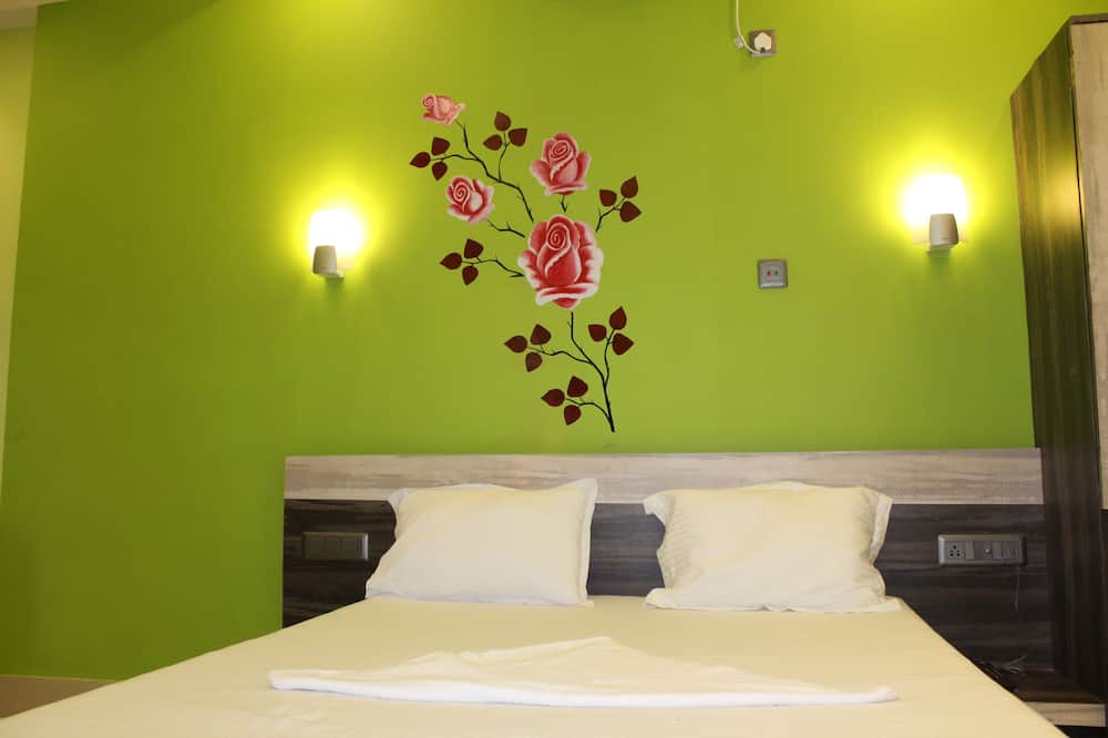 Photo of Bedroom in Tarapith