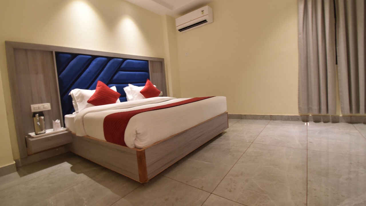 Photo of Bedroom in Katra