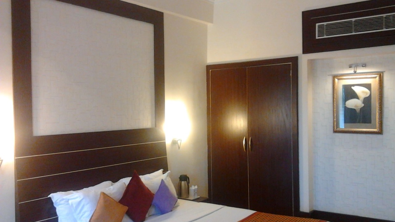 Photo of Bedroom in Jabalpur