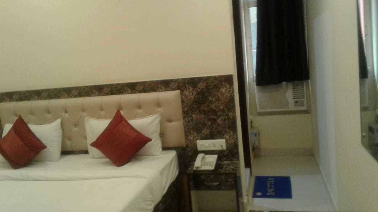 Photo of Bedroom in Mahipalpur