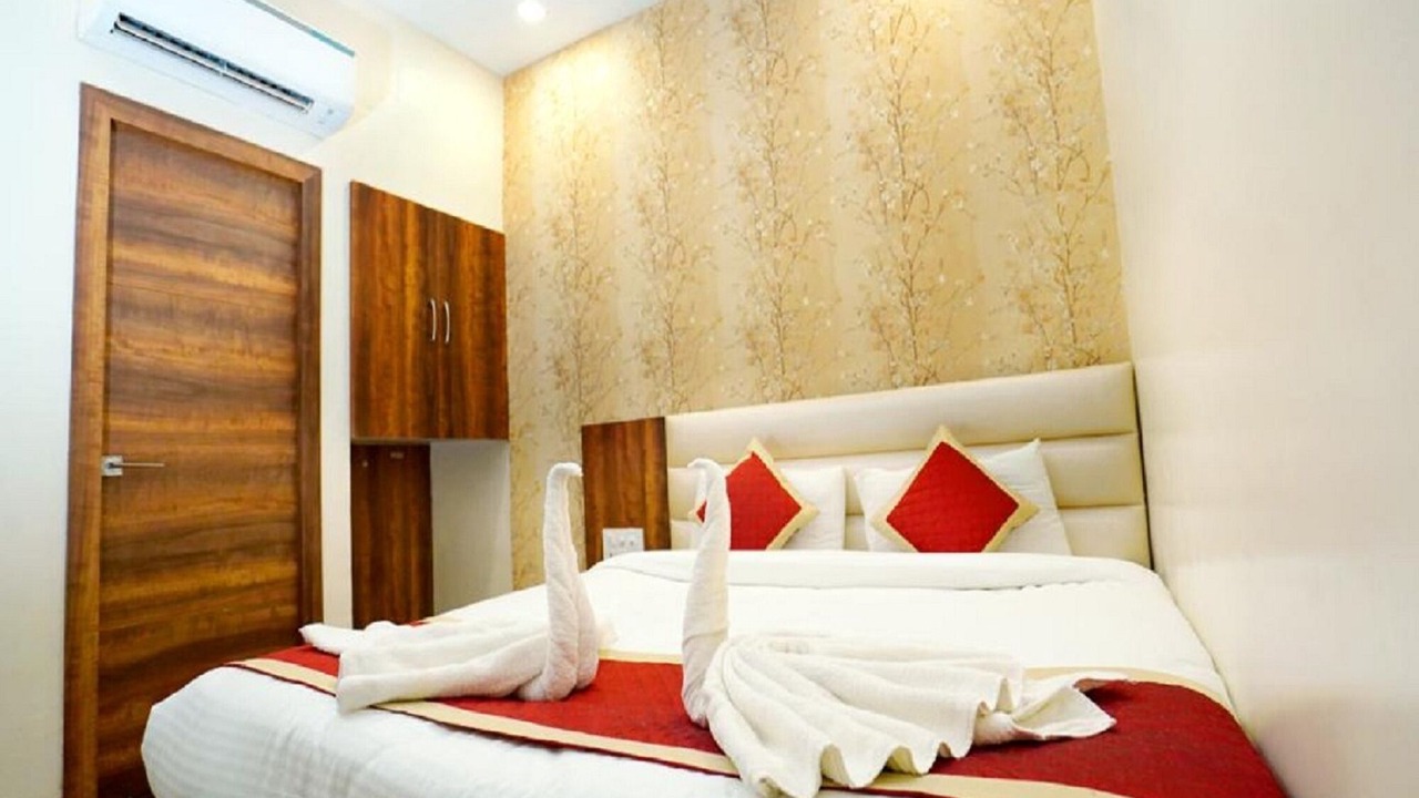 Photo of Bedroom in Bharatpur