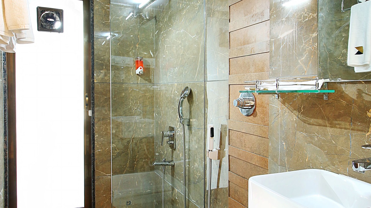 Photo of Bathroom in Santacruz