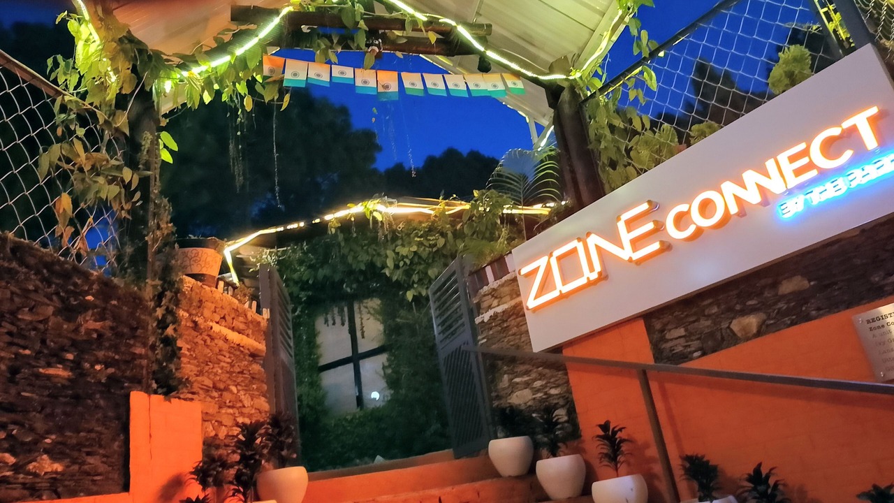 Photo of Outdoor in Lansdowne