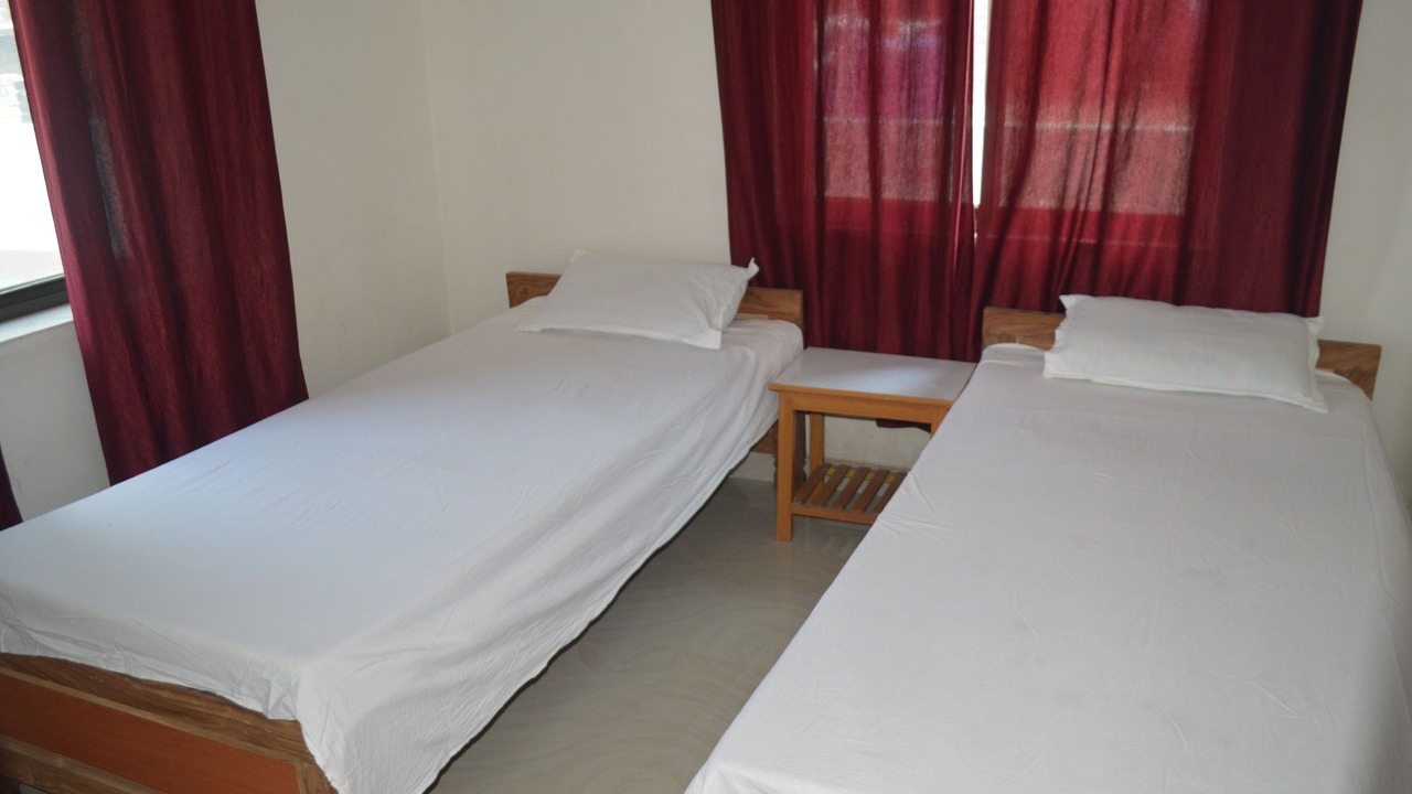 Photo of Bedroom in Bodh Gaya