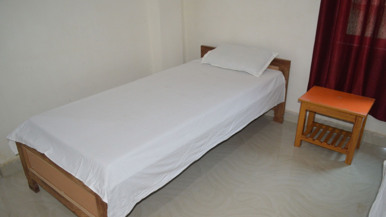 Photo of Bedroom in Bodh Gaya