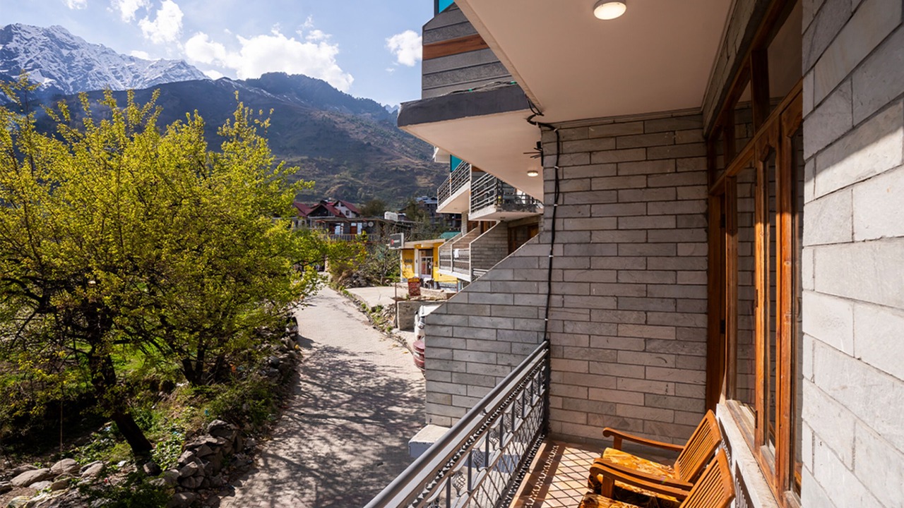 Photo of Patio Balcony in Old Manali