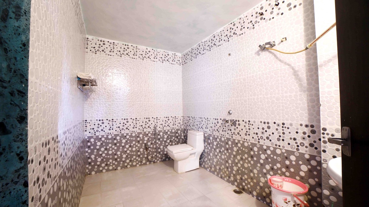 Photo of Bathroom in Sam