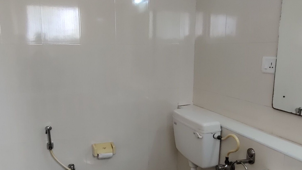 Photo of Bathroom in Periamet