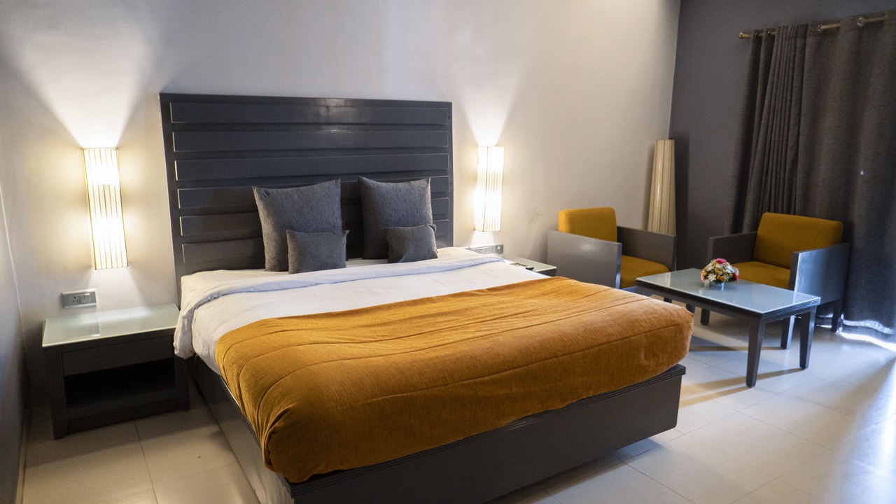 Photo of Bedroom in Sernabatim
