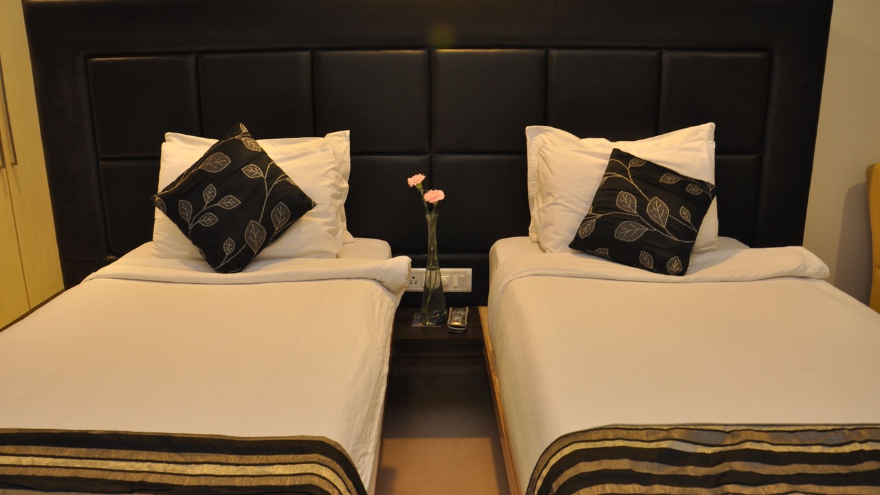 Photo of Bedroom in Khar